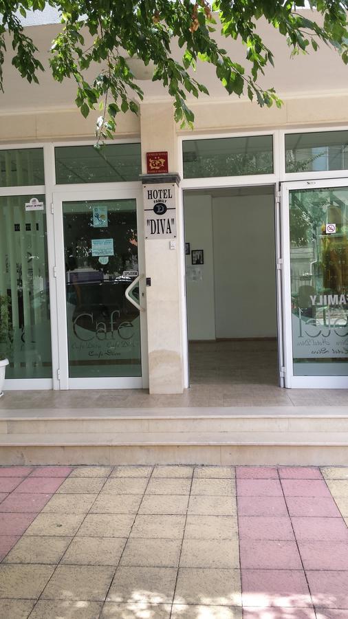 Hotel Diva Равда Экстерьер фото